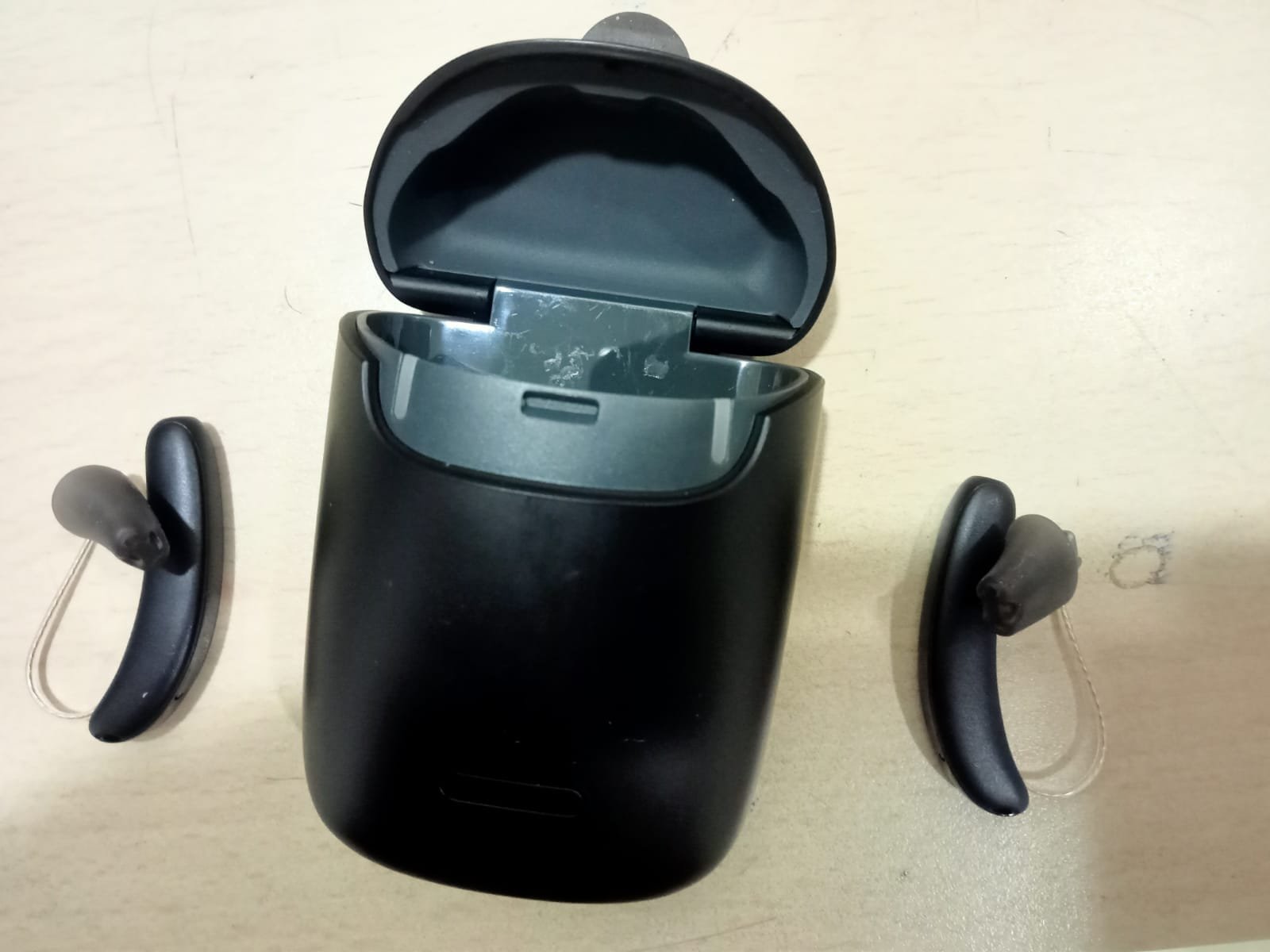 Rechargeable Hearing Aid Set hearing aid product image
