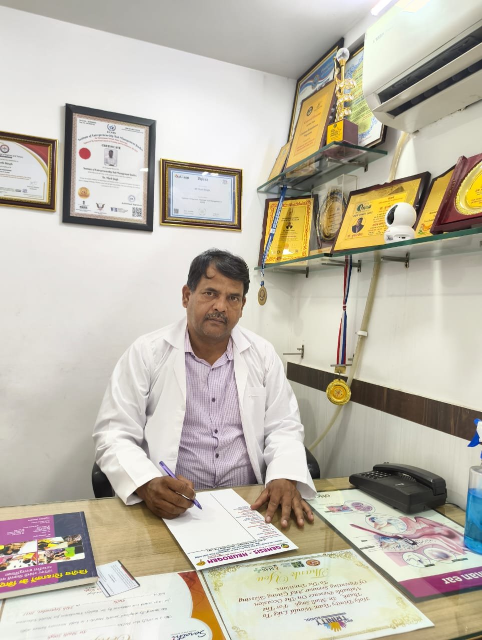 Dr. Murli Singh, Senior Speech Therapist and Audiologist